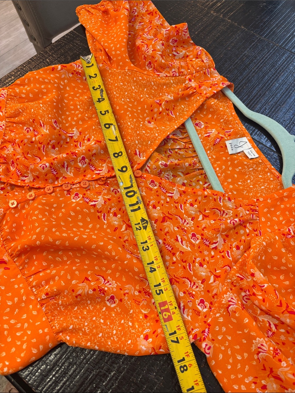Joie Orange Floral Cropped Top Tie / Button Front size XS - Picture 9 of 9